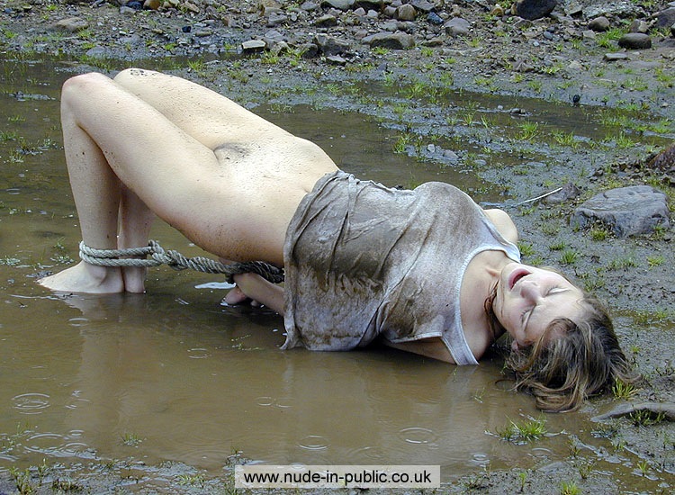 gina-lorenz-hogtied-mud07